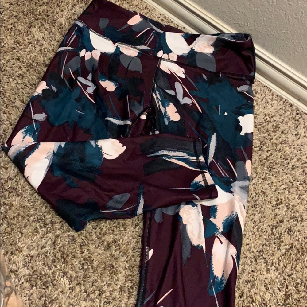 crop leggings